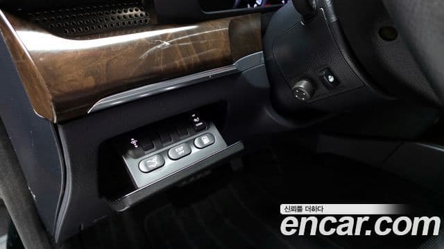 KG모빌리티(SsangYong) 뉴체어맨 W Prestige, 2012 17