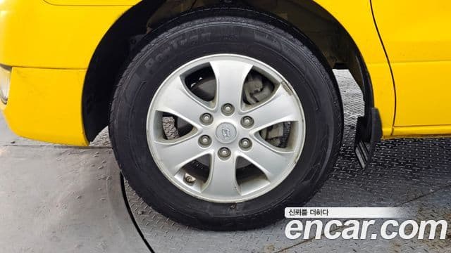 Hyundai Grand Starex 4WD детский перевозочный автомобиль, 2017 все фото