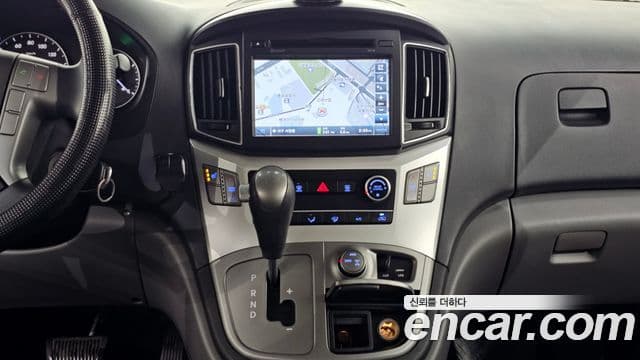 Hyundai Grand Starex 4WD детский перевозочный автомобиль, 2017 14