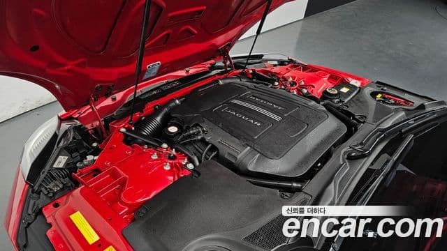 Jaguar F-TYPE X152, 2019 6