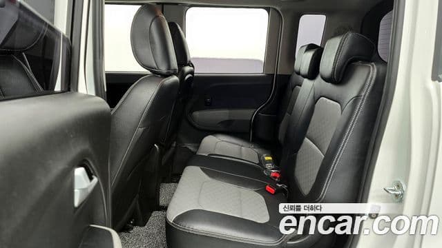 Kia The / новый New Ray Prestige, 2022 12