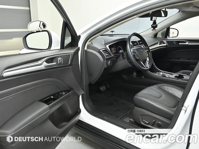 Ford 몬데오 4세대 Trend, 2020 11