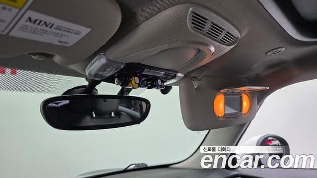 Mini Cooper 3세대, 2018 17