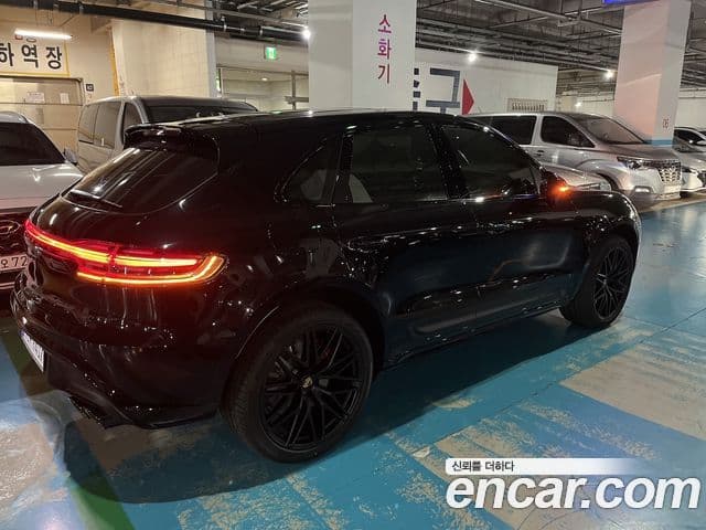 Porsche Macan 95B, 2023 1