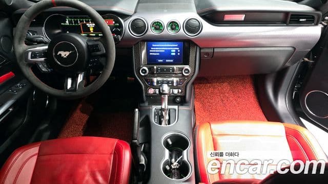 Ford Mustang купе, 2019 7