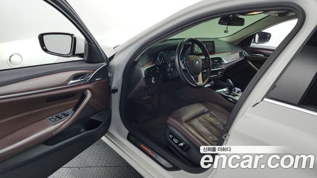 BMW 5시리즈 (G30) 530i Luxury Plus, 2018 10