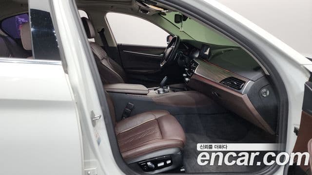 BMW 5시리즈 (G30) 530i Luxury Plus, 2018 11