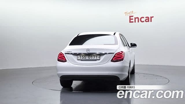 Mercedes-Benz C-класс W205 C200 d, 2017 4