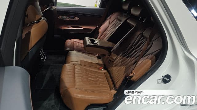 Genesis GV70, 2024 13