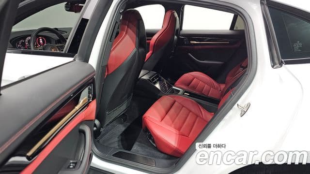 Porsche Panamera (976), 2024 16