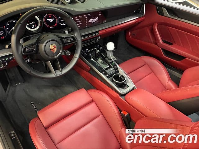 Porsche 911 (992) Carrera 4S кабриолет, 2024 4