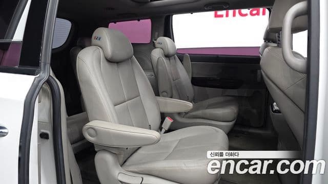 Kia All New Carnival Noblesse, 2015 12