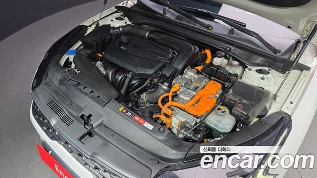 Kia K5 гибрид 3세대 Signature, 2020 6