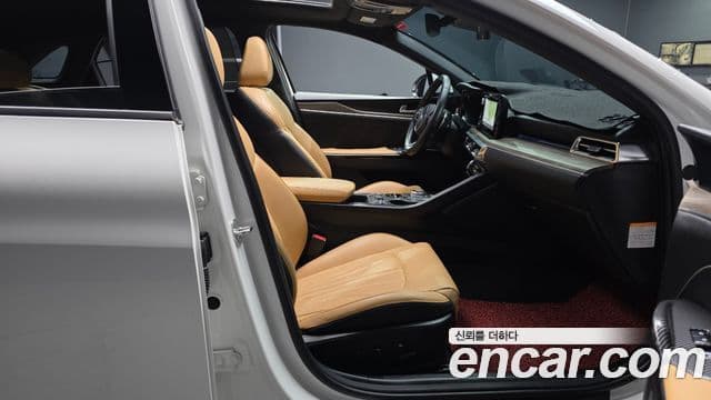 Kia K5 гибрид 3세대 Signature, 2020 10