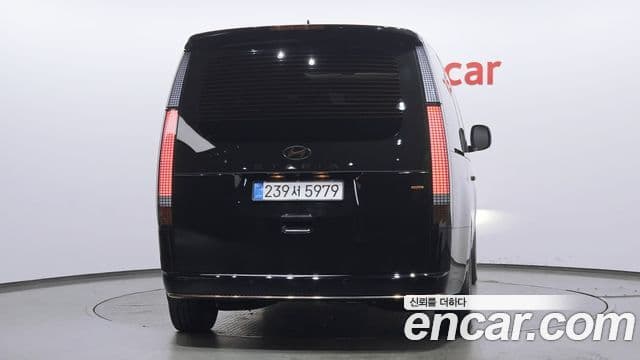 Hyundai Staria Inspiration, 2025 4