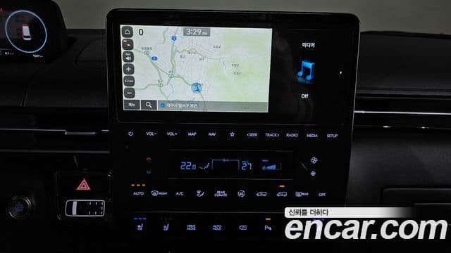 Hyundai Staria Inspiration, 2025 14