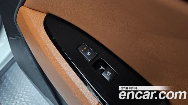 Kia Sportage 5세대 гибрид Signature 2WD, 2024 19