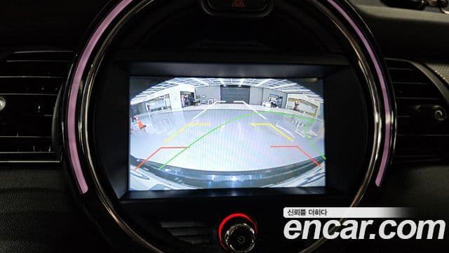 Mini Cooper 3세대, 2017 16