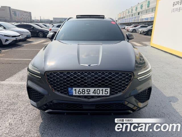 Genesis GV70, 2022 3