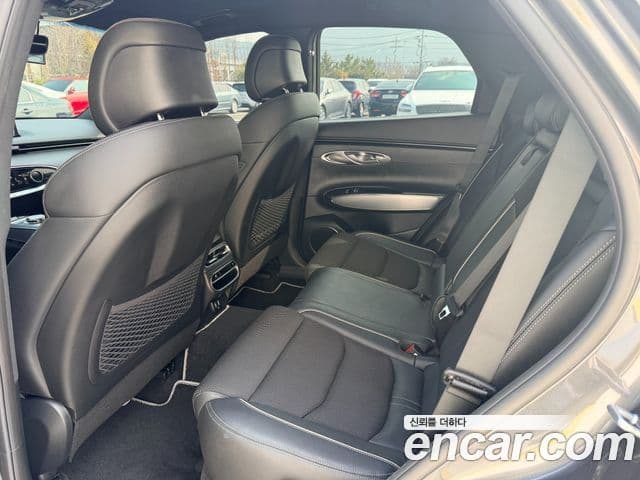 Genesis GV70, 2022 11