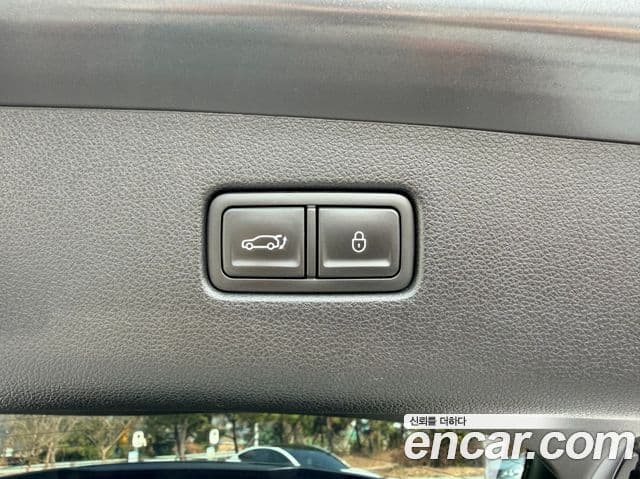 Genesis GV70, 2022 13