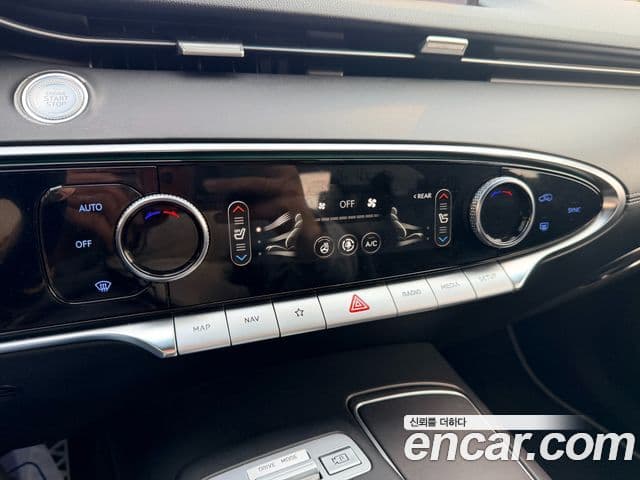 Genesis GV70, 2022 17