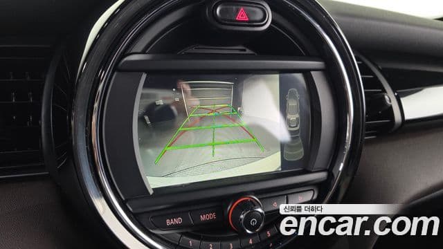 Mini Cooper 3세대, 2017 16