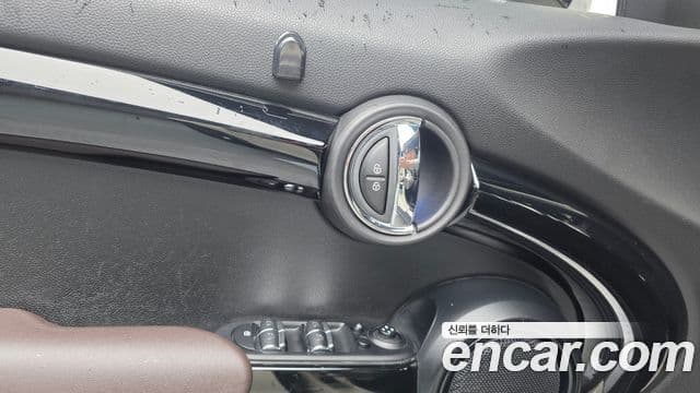 Mini Cooper 3세대, 2017 17