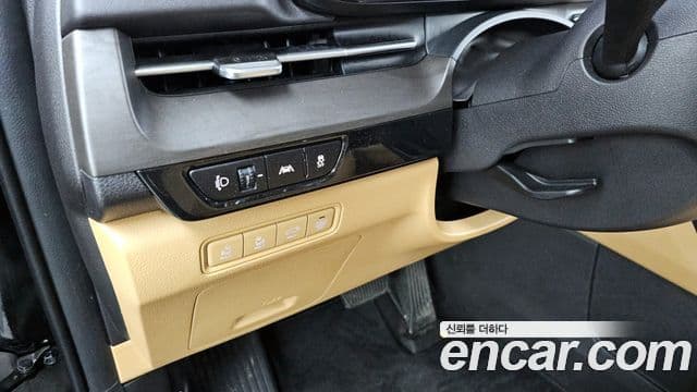 Kia Carnival 4세대 Signature, 2022 16