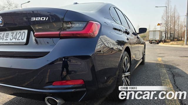 BMW 3시리즈 (G20), 2025 19