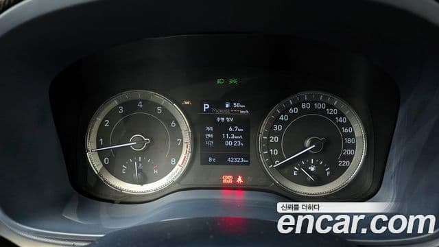 Hyundai Venue 1.6 Modern Plus, 2022 8