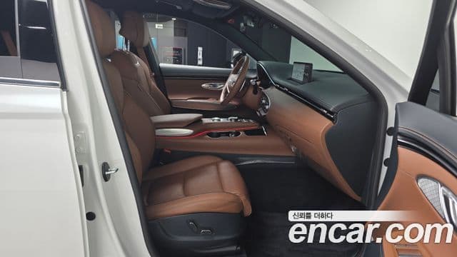 Genesis GV70, 2023 11