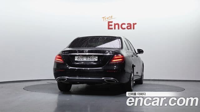 Mercedes-Benz E-класс W213 Avantgarde, 2017 4