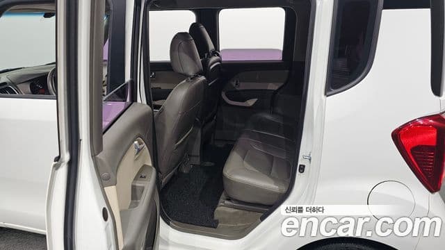 Kia Ray Luxury, 2012 11