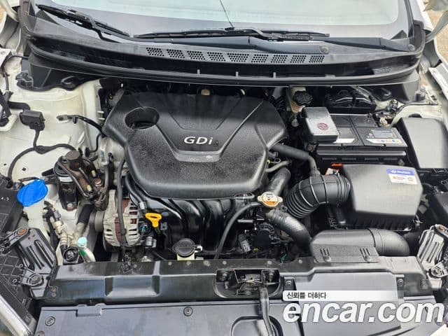 Hyundai Avante MD Luxury, 2012 2