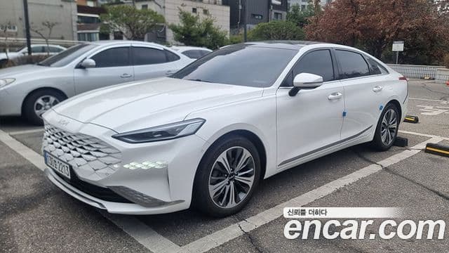 Kia K8 гибрид Signature, 2023 2