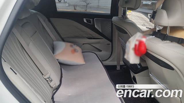 Kia K8 гибрид Signature, 2023 20