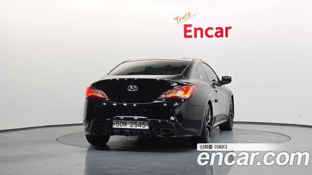 Hyundai The / новый New Genesis купе 200 турбо S, 2014 4