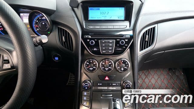 Hyundai The / новый New Genesis купе 200 турбо S, 2014 16