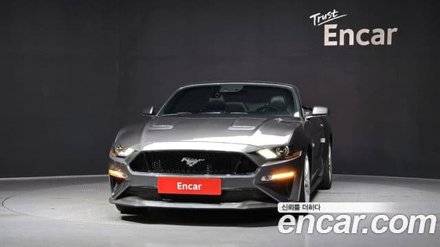 Ford Mustang GT кабриолет, 2020 3