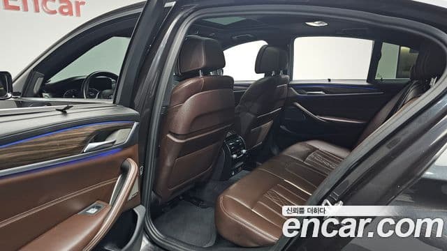 BMW 5시리즈 (G30) 520d xDrive M Sport Plus, 2020 11