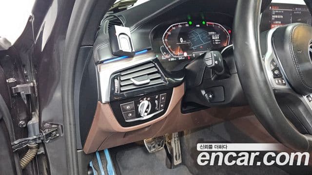 BMW 5시리즈 (G30) 520d xDrive M Sport Plus, 2020 13