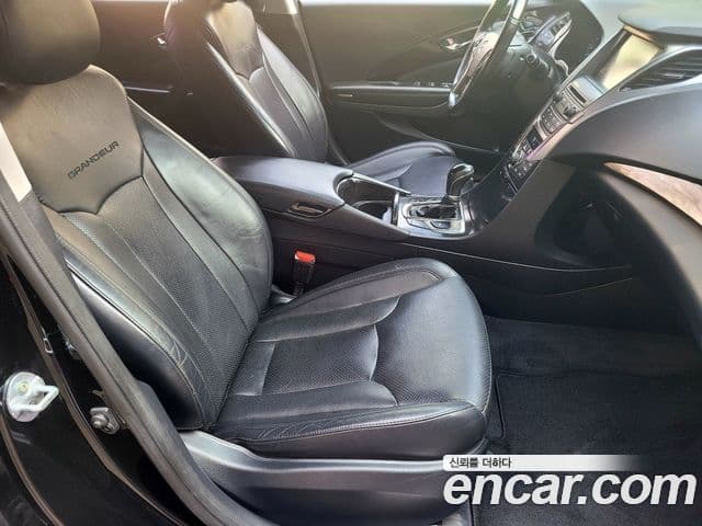 Hyundai Grandeur HG Premium, 2014 10