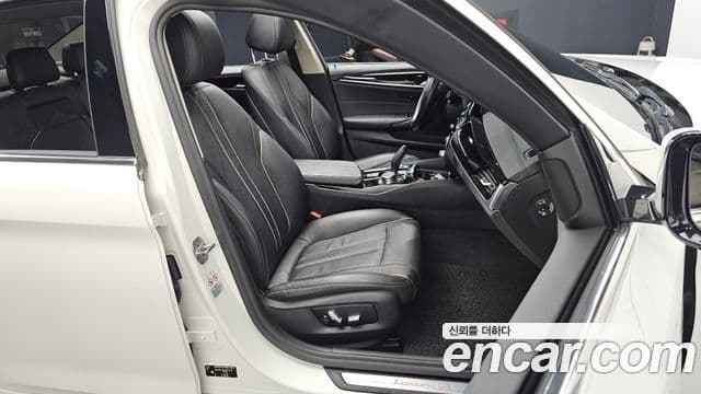 BMW 5시리즈 (G30) Luxury, 2018 12
