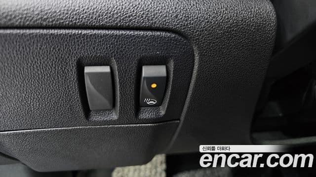 Renault Korea(Samsung) SM6 2.0 LPe RE (для людей с инвалидностью), 2016 14