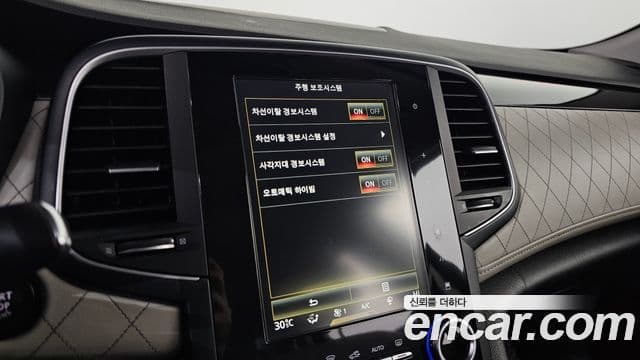 Renault Korea(Samsung) SM6 2.0 LPe RE (для людей с инвалидностью), 2016 19