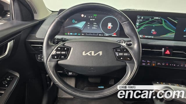 Kia EV6 Air, 2022 13