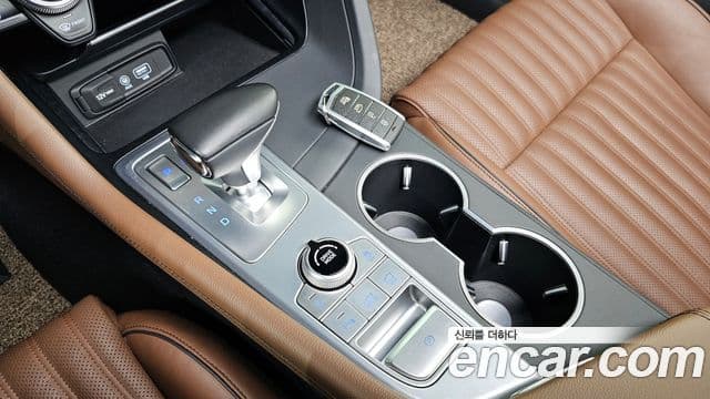 Genesis G70 Elite, 2019 9