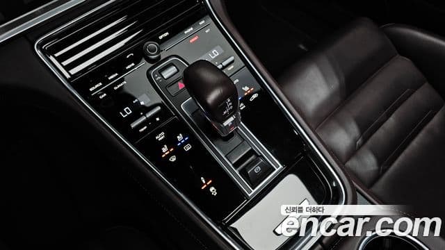 Porsche Panamera (971) 2.9 4S, 2018 9