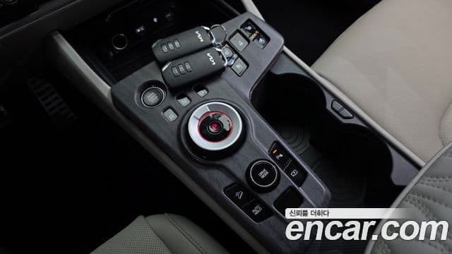 Kia Sportage 5세대 гибрид Signature 2WD, 2023 9
